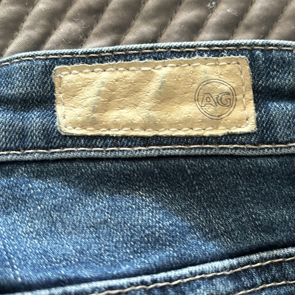 Woman’s AG skinny jeans - Picture 9 of 10
